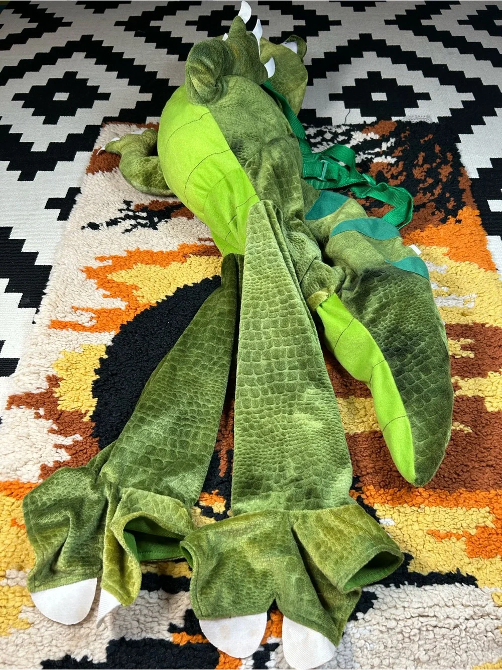 Ride along, Green Dino costume!!